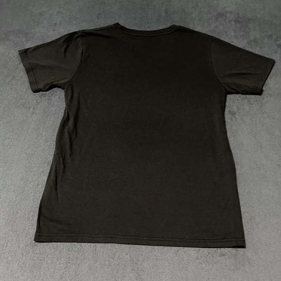 Netflix Stranger Things Logo Black Graphic T-Shirt Womens Sz XL Fits Like Mediu - Picture 2 of 4